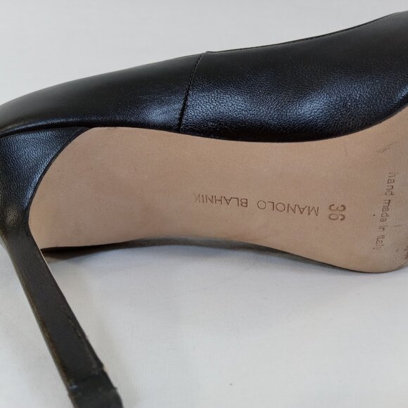 Manolo Blahnik Black Leather Pointed Toe Pumps Heels - Picture 13 of 16